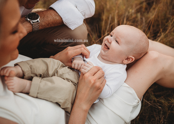 winni mini newborn baby babies older baby family birth maternity family families photography photographer photo photos tanha basile winni mini Gold Coast