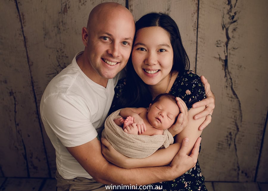 newborn baby family photographer gold coast brisbane babies