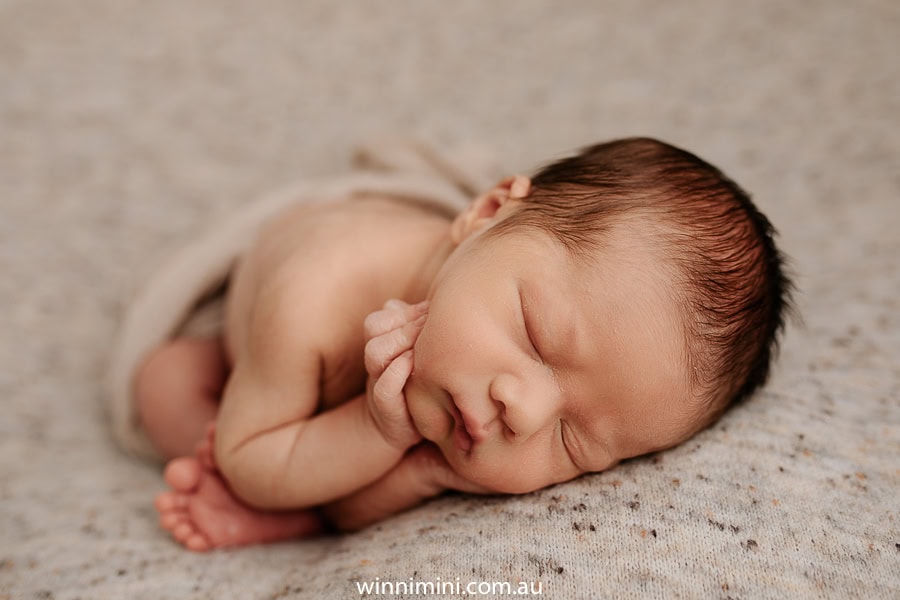 newborn baby family photographer gold coast brisbane babies