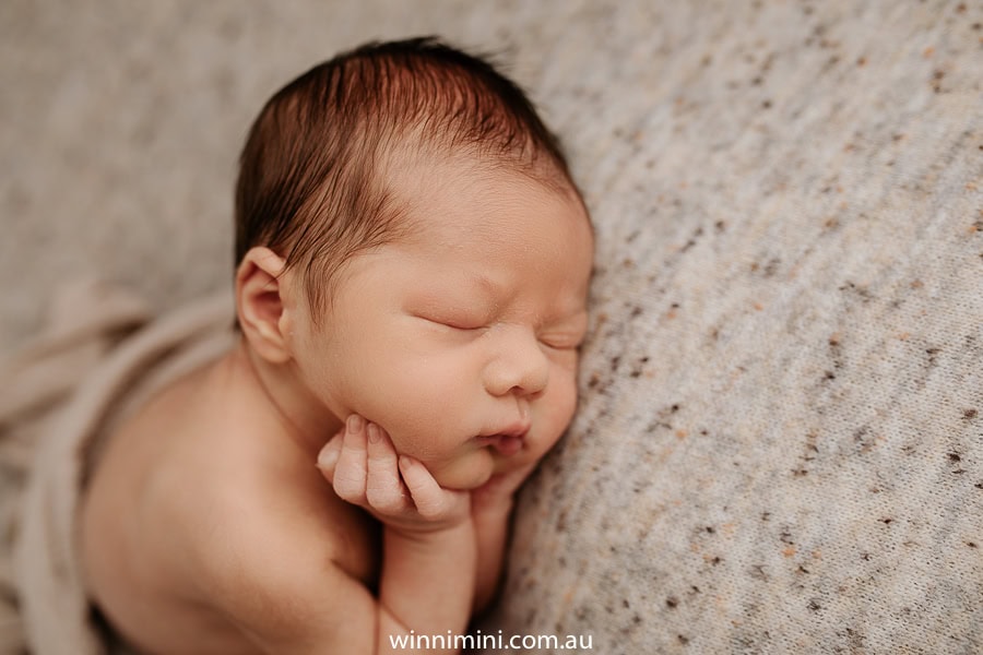 newborn baby family photographer gold coast brisbane babies