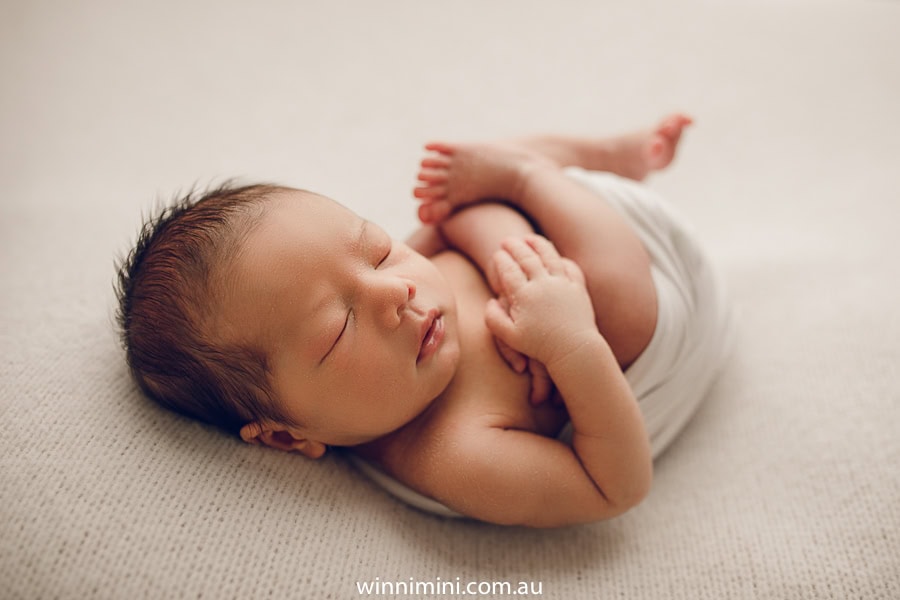 newborn baby family photographer gold coast brisbane babies