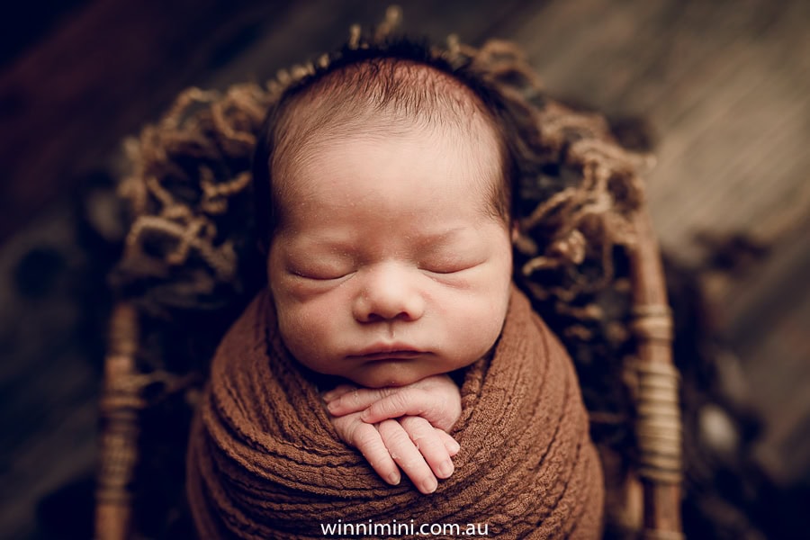 newborn baby family photographer gold coast brisbane babies