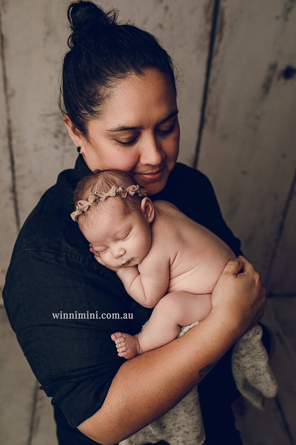 newborn baby family photographer gold coast brisbane babies