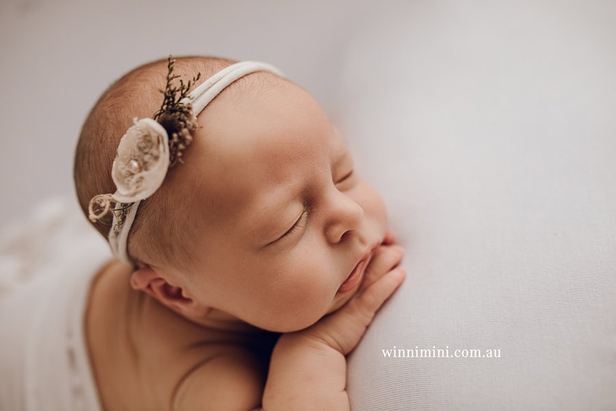 newborn baby family photographer gold coast brisbane babies