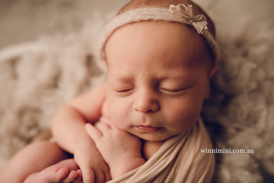 newborn baby family photographer gold coast brisbane babies