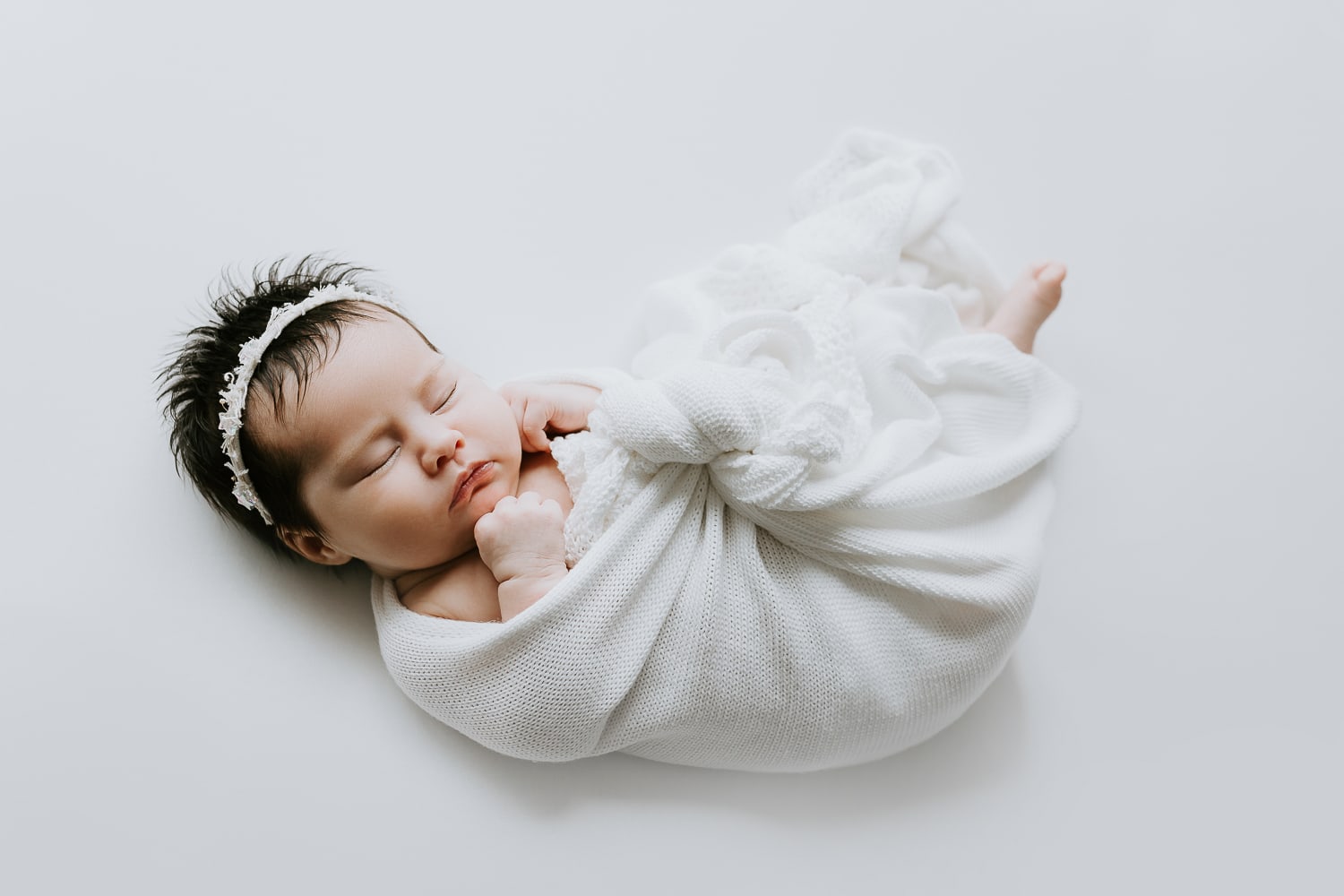 Newborn baby, family, pregnancy, maternity photographer Gold Coast Brisbane. Photography photos Winni & Mini Photography Tanha