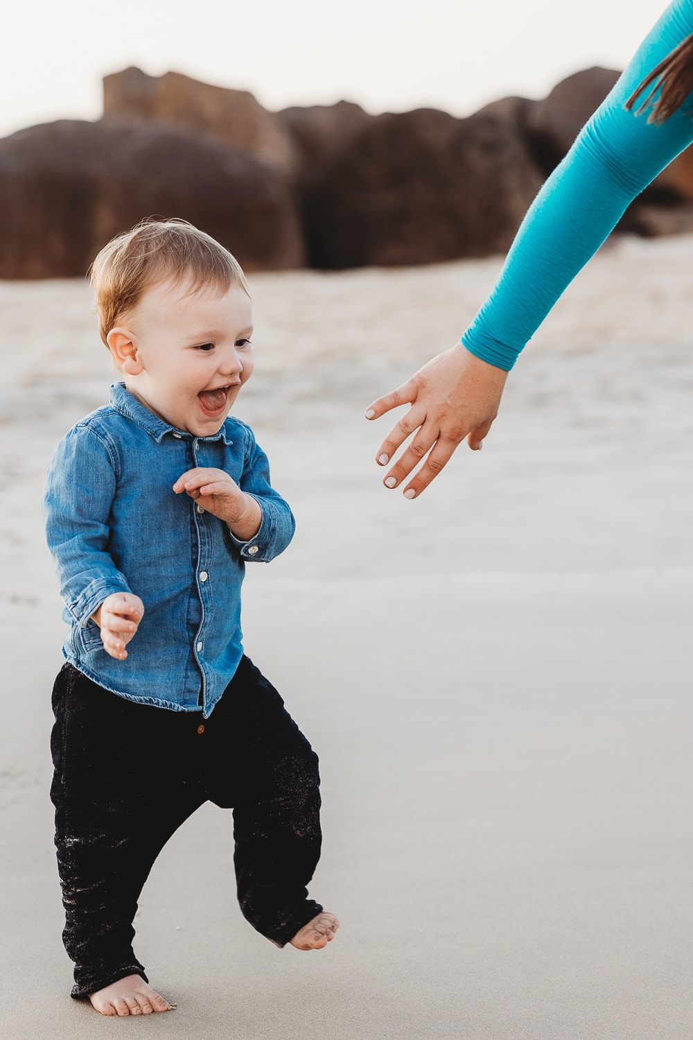 Newborn baby, family, pregnancy, maternity photographer Gold Coast Brisbane. Photography photos Winni & Mini Photography Tanha