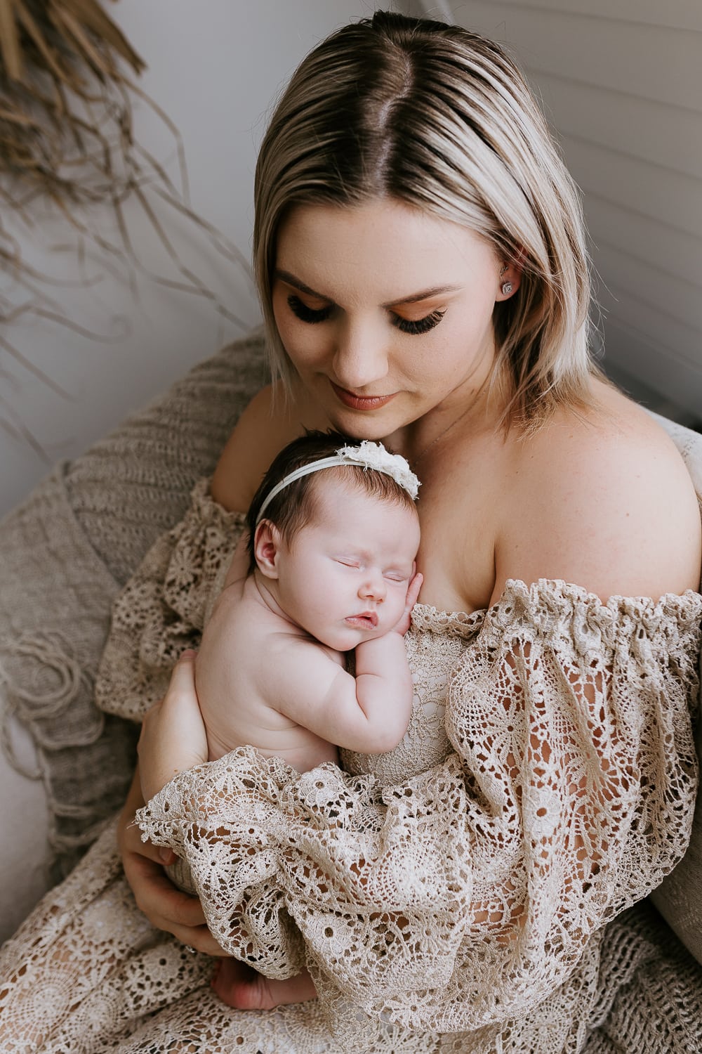 Newborn baby family pregnancy maternity photographer photography gold coast brisbane