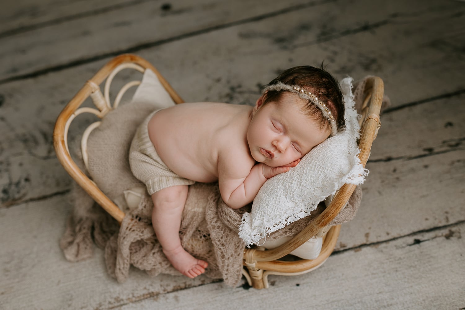 Newborn baby family pregnancy maternity photographer photography gold coast brisbane