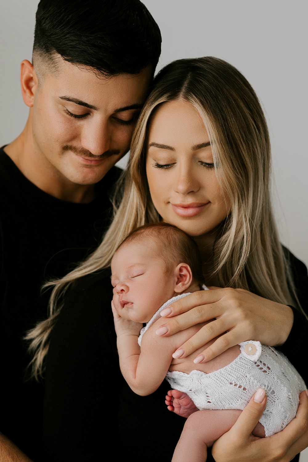 Newborn baby family pregnancy maternity photographer photography gold coast brisbane