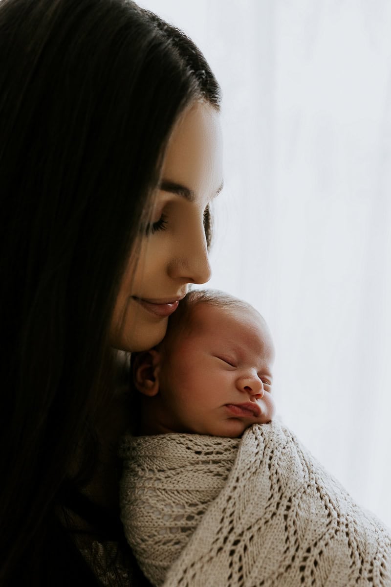 Newborn baby family pregnancy maternity photographer gold coast