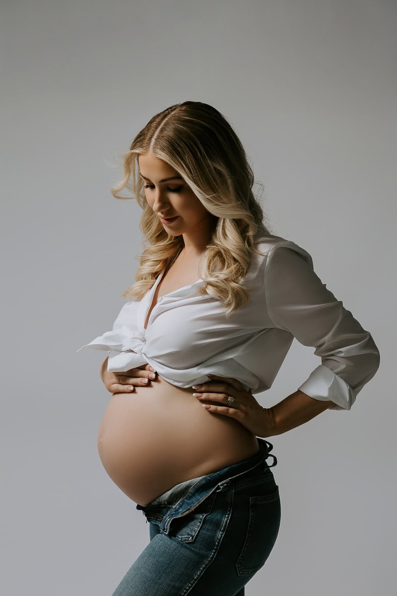 Newborn baby family pregnancy maternity photographer gold coast