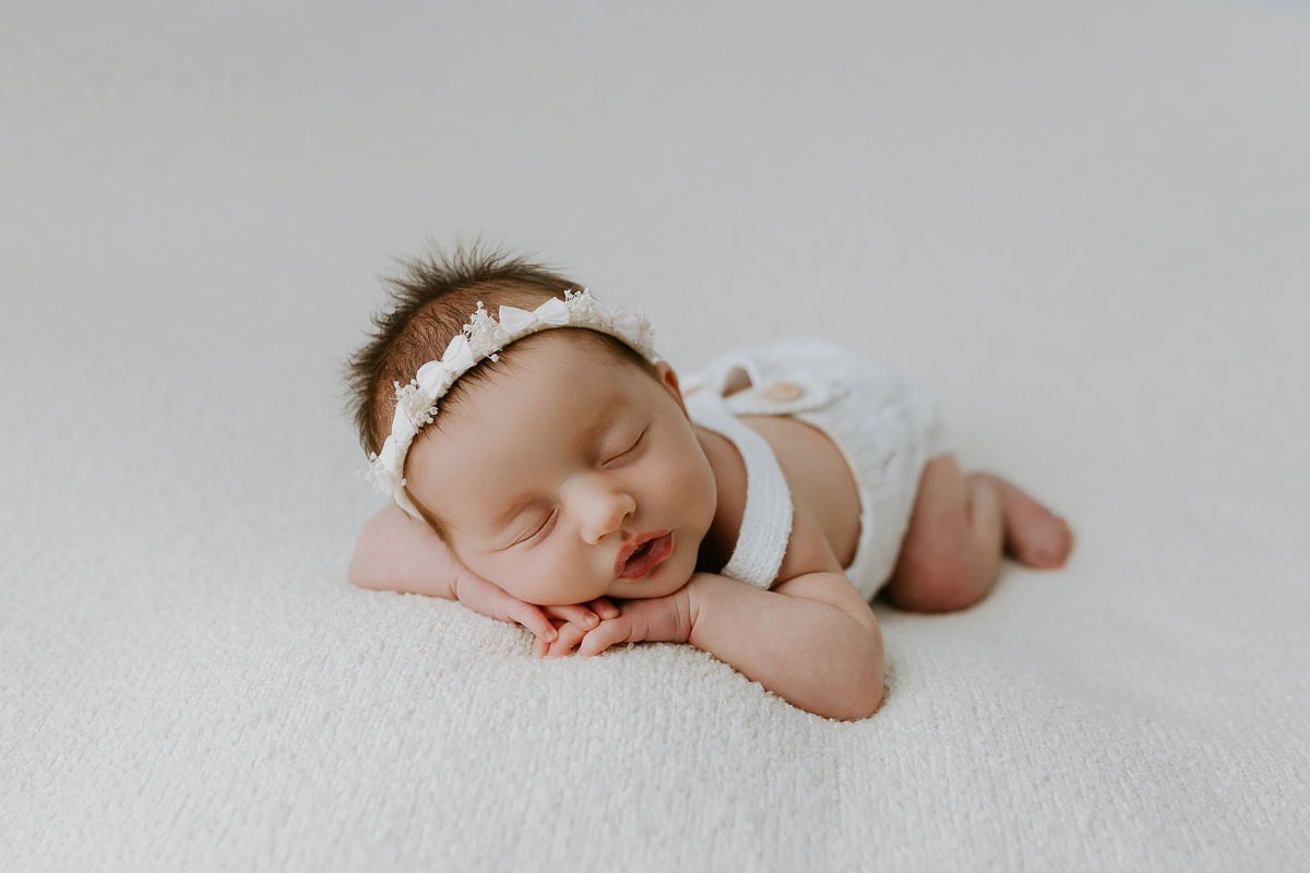 Newborn baby family pregnancy maternity photographer gold coast