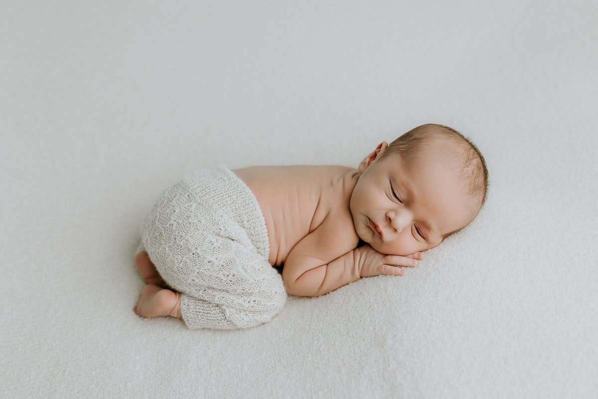 Newborn baby family pregnancy maternity photographer gold coast