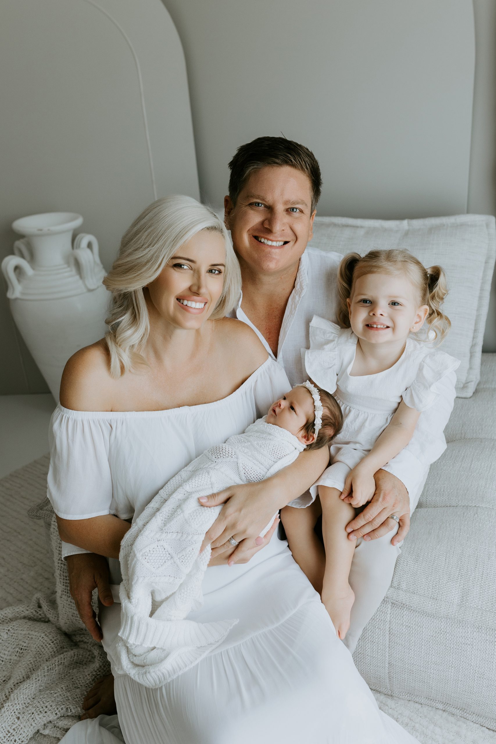 Newborn baby family pregnancy maternity photographer gold coast