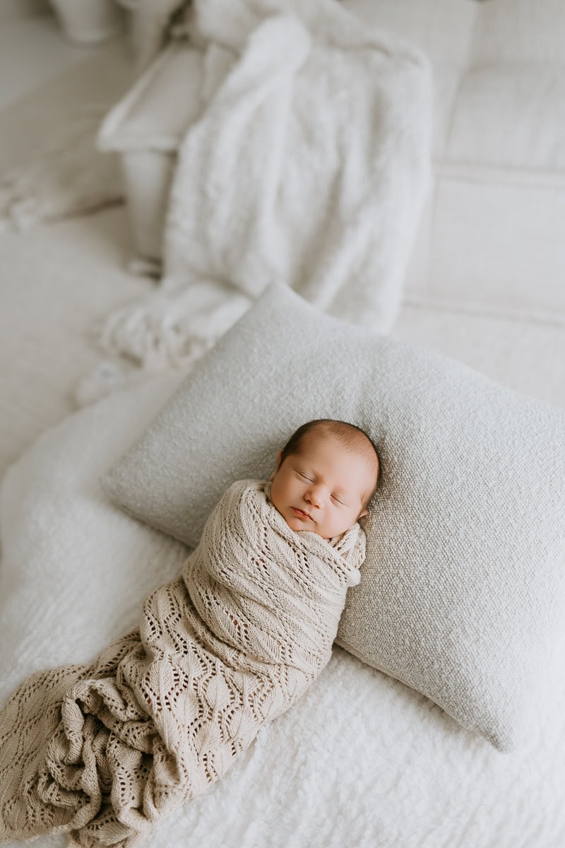 newborn baby pregnancy family maternity photographer photos studio Winni & Mini Photography tanha basile the best gold coast brisbane studio portraits