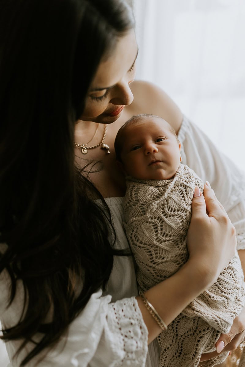 newborn baby pregnancy family maternity photographer photos studio Winni & Mini Photography tanha basile the best gold coast brisbane studio portraits