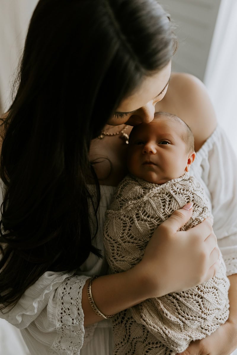 newborn baby pregnancy family maternity photographer photos studio Winni & Mini Photography tanha basile the best gold coast brisbane studio portraits