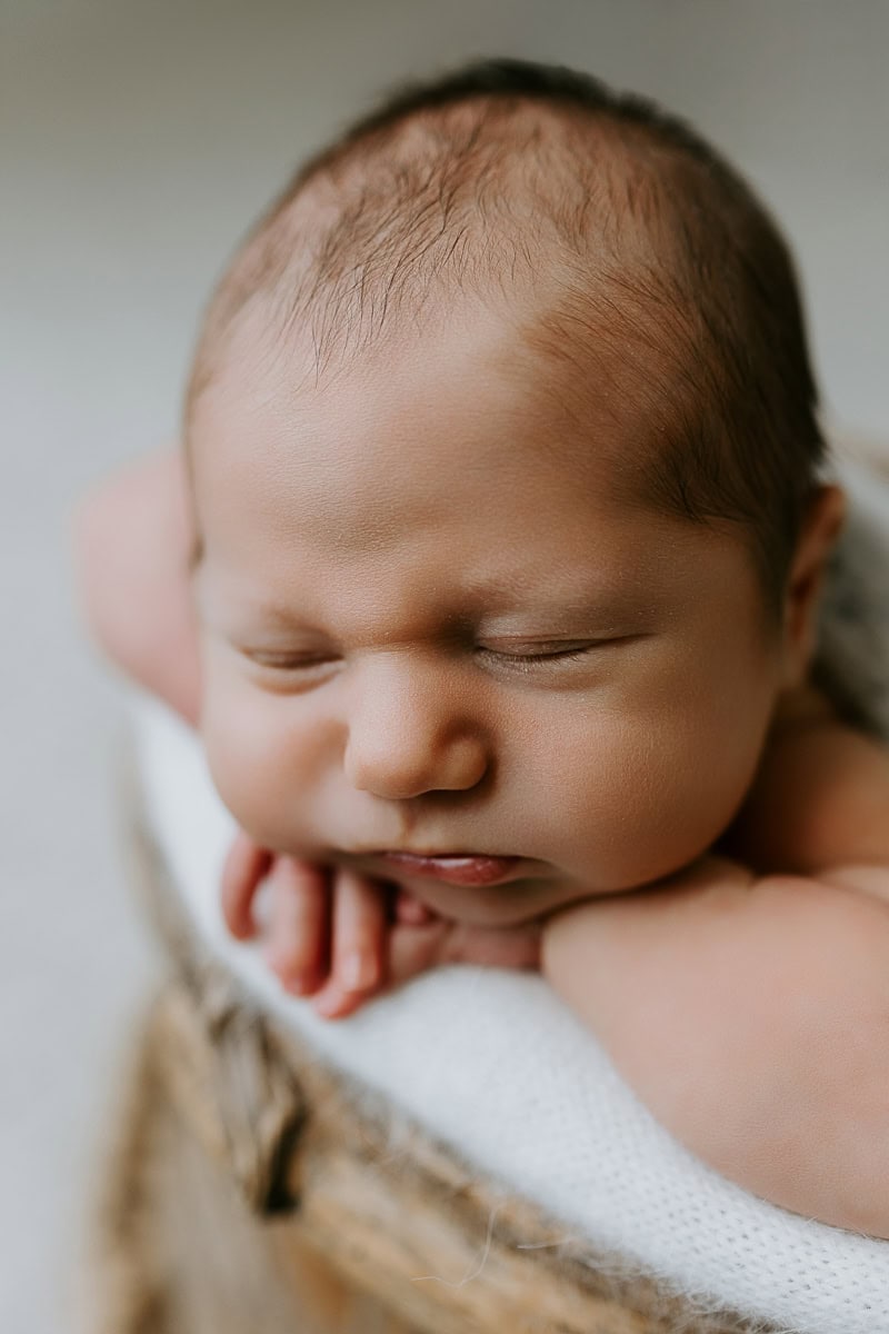 newborn baby pregnancy family maternity photographer photos studio Winni & Mini Photography tanha basile the best gold coast brisbane studio portraits