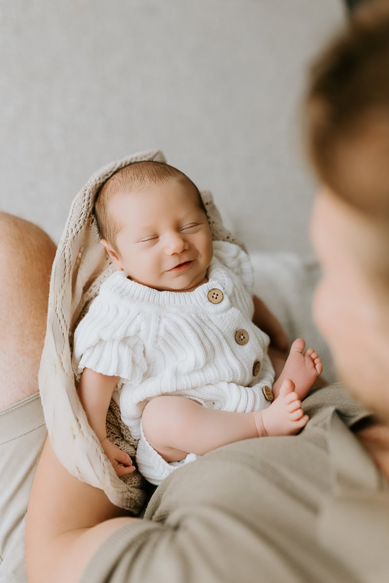 newborn baby pregnancy family maternity photographer photos studio Winni & Mini Photography tanha basile the best gold coast brisbane studio portraits