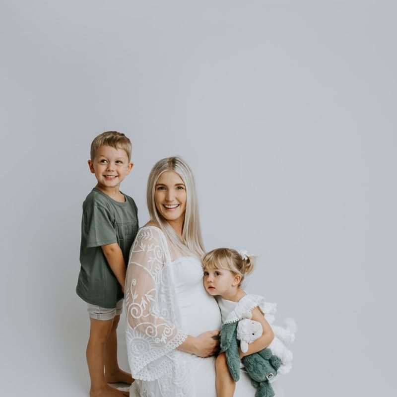 Newborn baby family maternity pregnancy photos photography photographer gold coast brisbane tanha-1