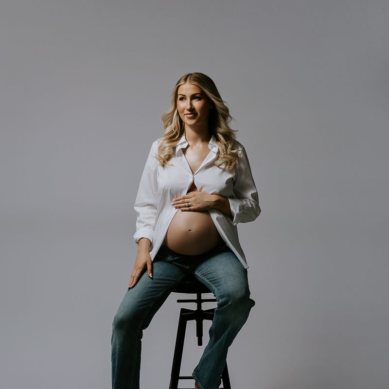 Newborn baby family pregnancy maternity photographer gold coast