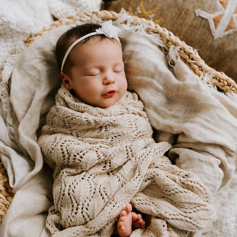 Newborn baby pregnancy family photographer gold coast baby shower