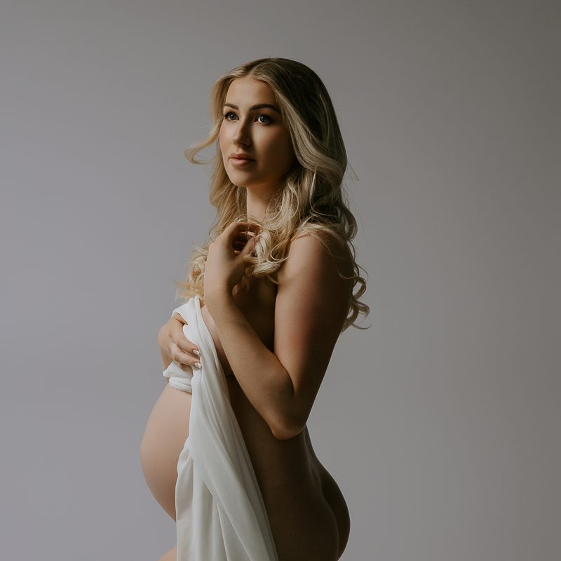 Newborn baby family pregnancy maternity photographer gold coast