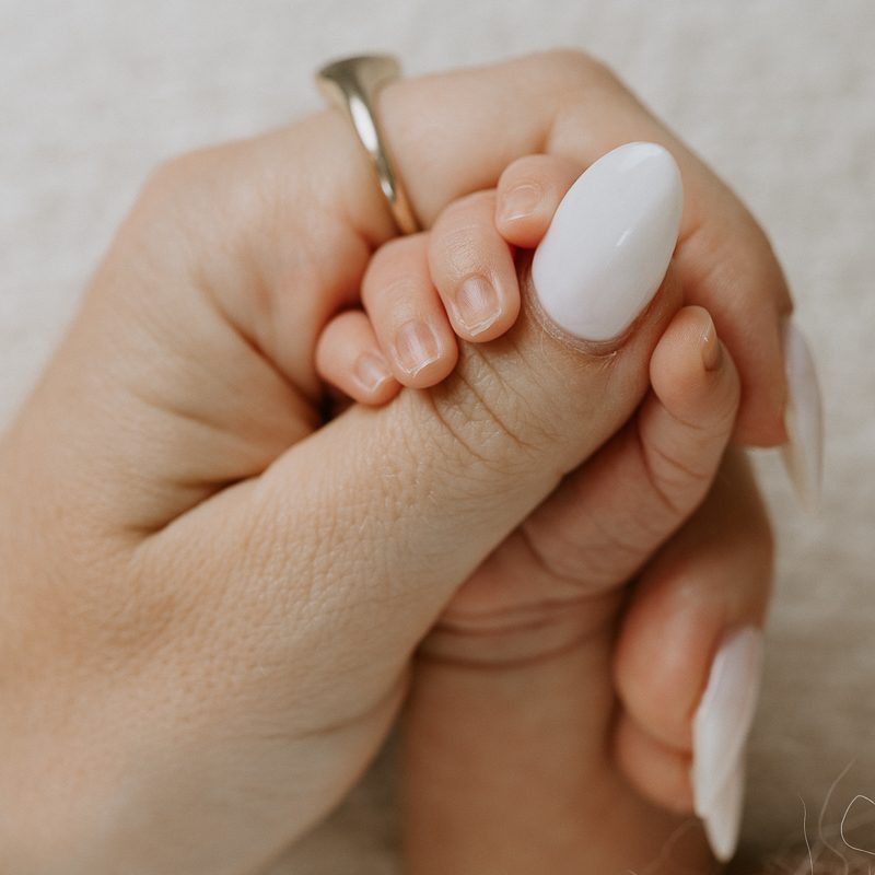 Newborn baby pregnancy family photographer gold coast baby shower