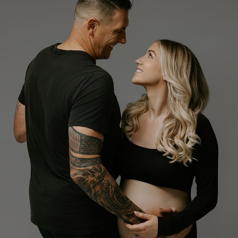 Newborn baby family pregnancy maternity photographer gold coast