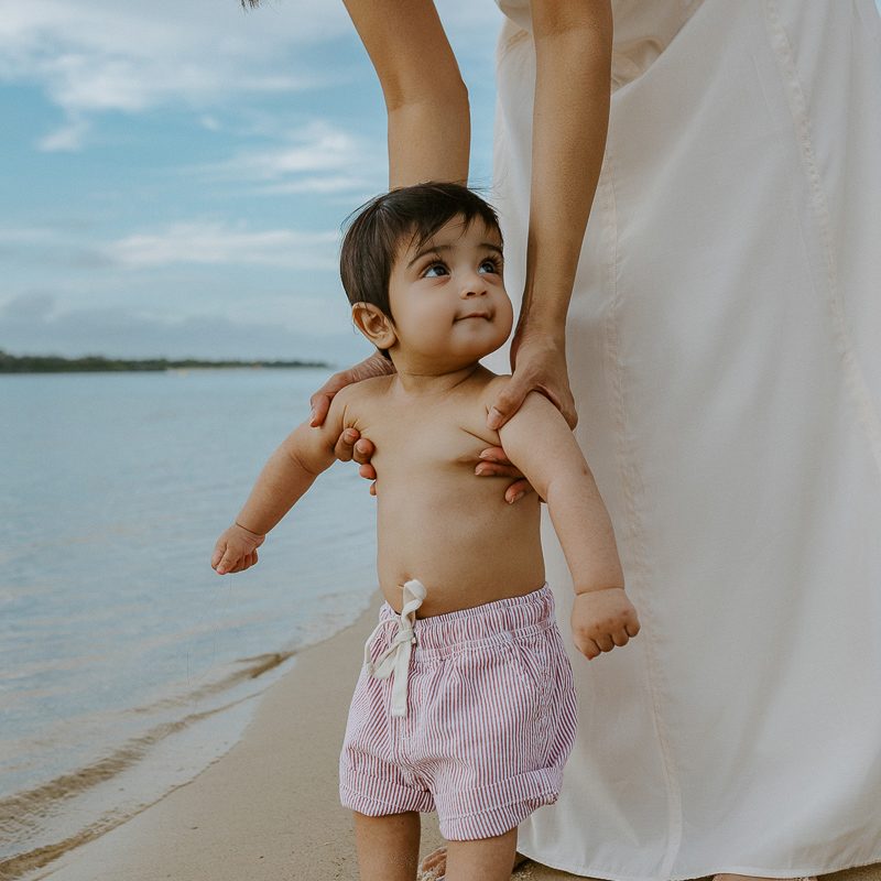 Newborn baby pregnancy family photographer gold coast baby shower-1