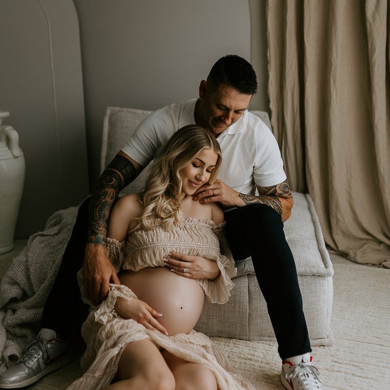 Newborn baby family pregnancy maternity photographer gold coast