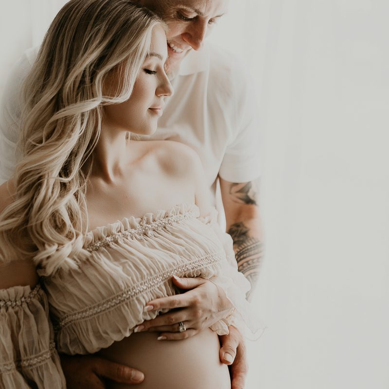 Newborn baby family pregnancy maternity photographer gold coast