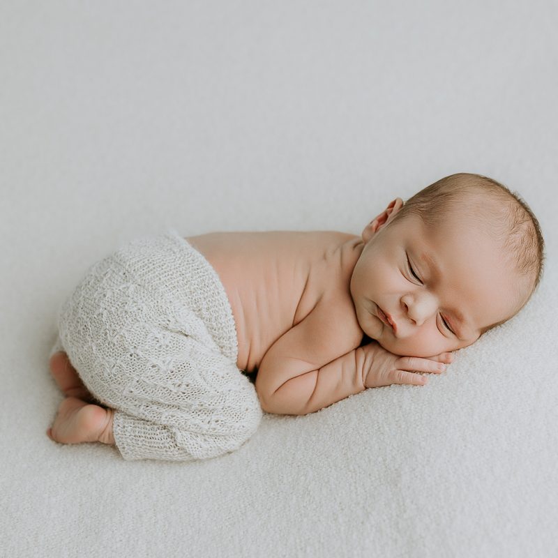 Newborn baby family pregnancy maternity photographer gold coast