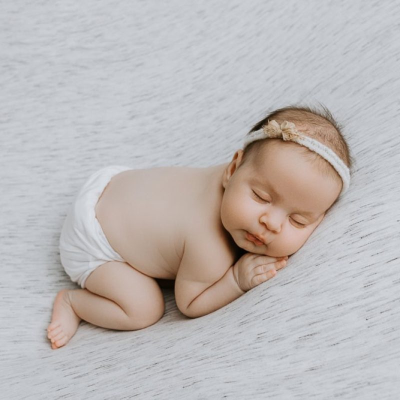 newborn baby maternity pregnancy family photographer photography photos gold coast brisbane Winni & Mini Photography tanha upper coomera pindara