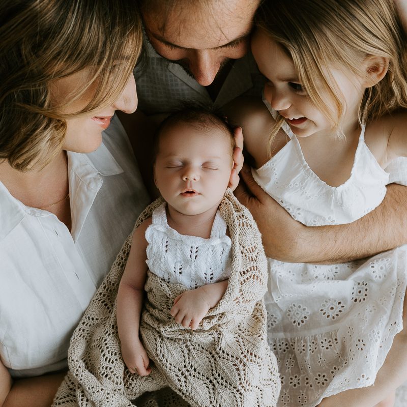 newborn baby pregnancy family maternity photographer photos studio Winni & Mini Photography tanha basile the best gold coast brisbane studio portraits