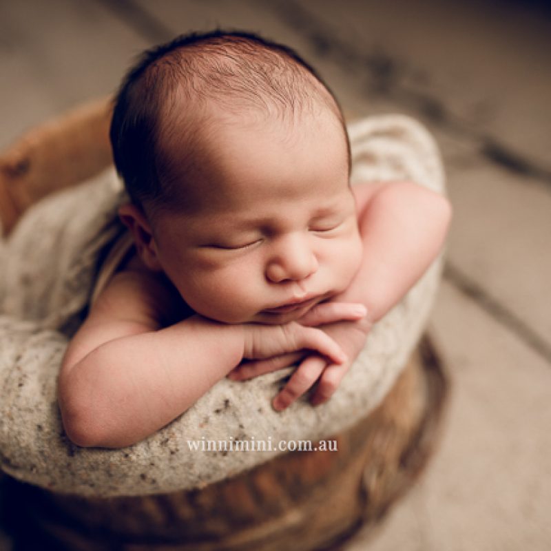 newborn baby babies older baby family birth maternity family families photography photographer photo photos tanha basile winni mini