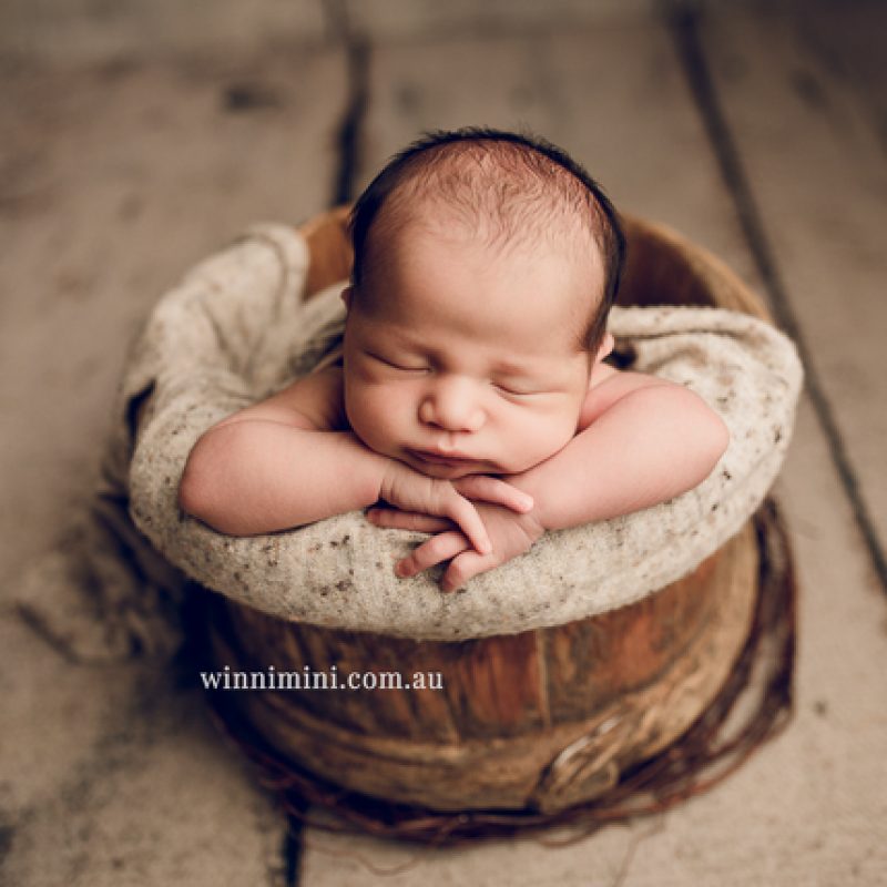 newborn baby babies older baby family birth maternity family families photography photographer photo photos tanha basile winni mini